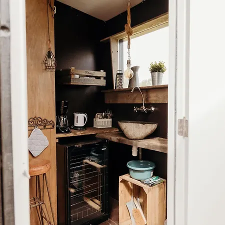 Tiny For 2 With Picnic Table Σπίτι διακοπών Callantsoog